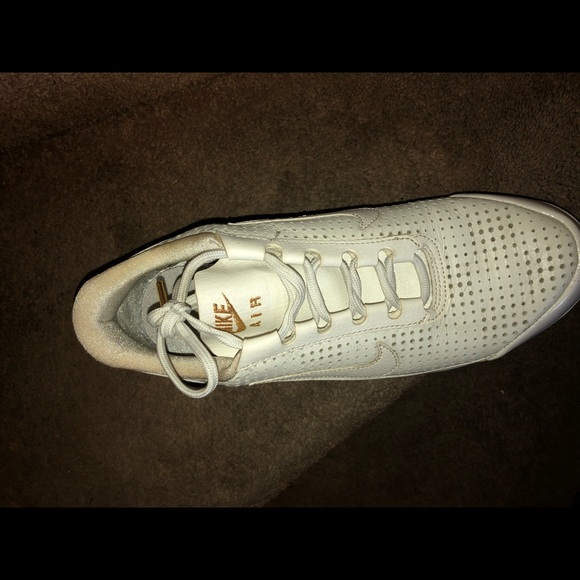 NEW women’s nike air max Jewell SE parm - Picture 3 of 6